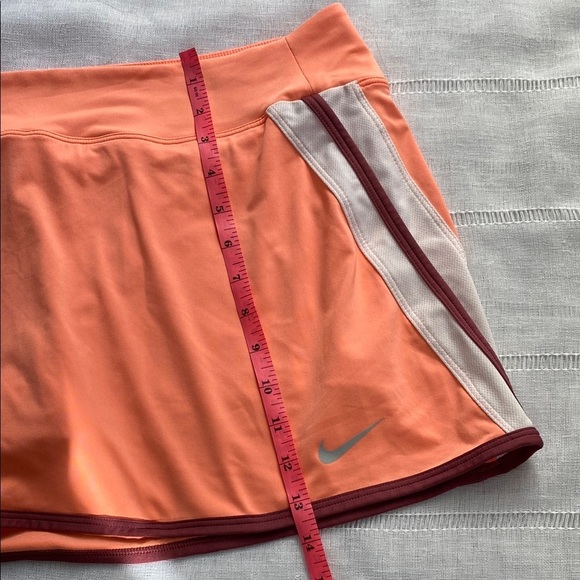 Nike Women's Athletic Dry Fit Skort - Orange and Burgundy - Picture 10 of 10